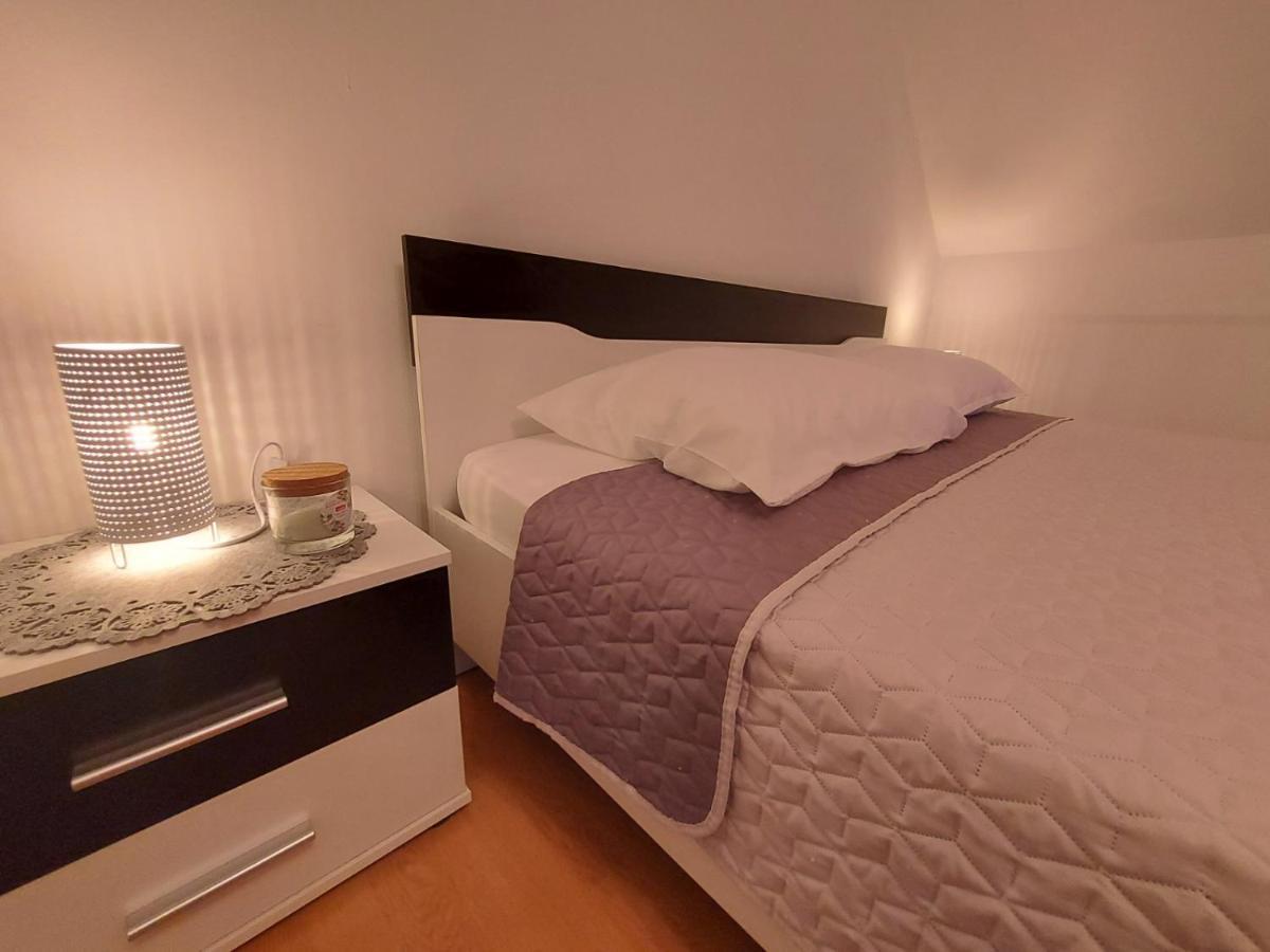 Apartman Skender 3* Ravna Gora Exterior photo